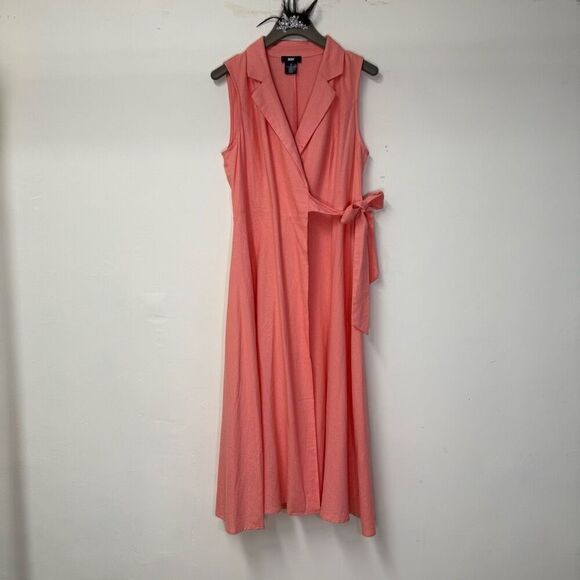 Dkny Dresses & Skirts - DKNY dress 📦